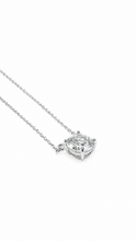 Carregar imagem no visualizador da galeria, Colar em prata 925 com banho de ródio solitário 6mm 1,00cts em Moissanite
