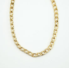 Carregar imagem no visualizador da galeria, Colar banhado a ouro 18k elos ovais  entrelaçados
