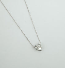Carregar imagem no visualizador da galeria, Colar em prata 925 banhado a ródio coração em Moissanite
