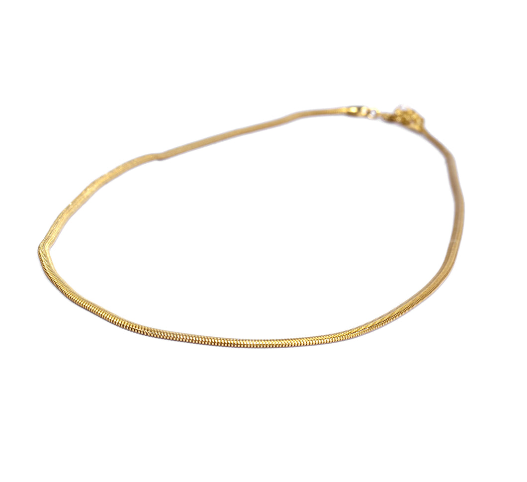 Colar curto banhado a ouro 18K, malha rabo rato fina