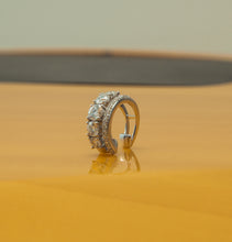 Carregar imagem no visualizador da galeria, Piercing prata com banho de ródio 2 fileiras de Moissanite 4mm
