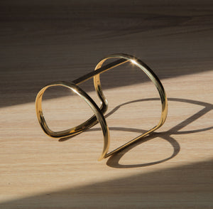 Bracelete vazado banhado a ouro 18k