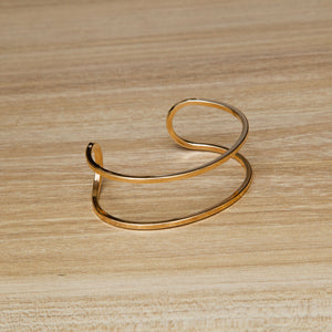 Bracelete banhado a ouro 18K contorno