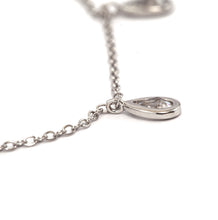 Carregar imagem no visualizador da galeria, Pulseira em prata 925 com banho de ródio 4 gotas Zirconias cravação inglesa
