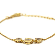Pulseira prata 925 com banho de ouro 18k 3 corações cravação inglesa Zircônias