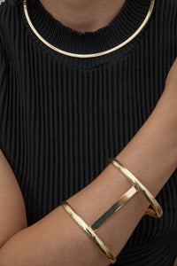 Bracelete vazado banhado a ouro 18k