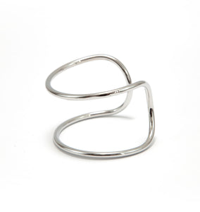 Bracelete aberto curva banhado a rodio